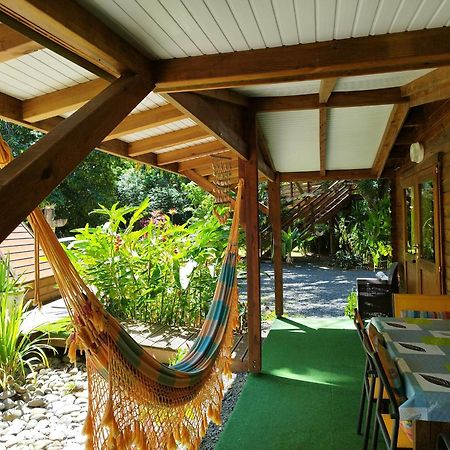 Insolite Arawakane Gites Du Manial Chalet Pointe-Noire Kültér fotó