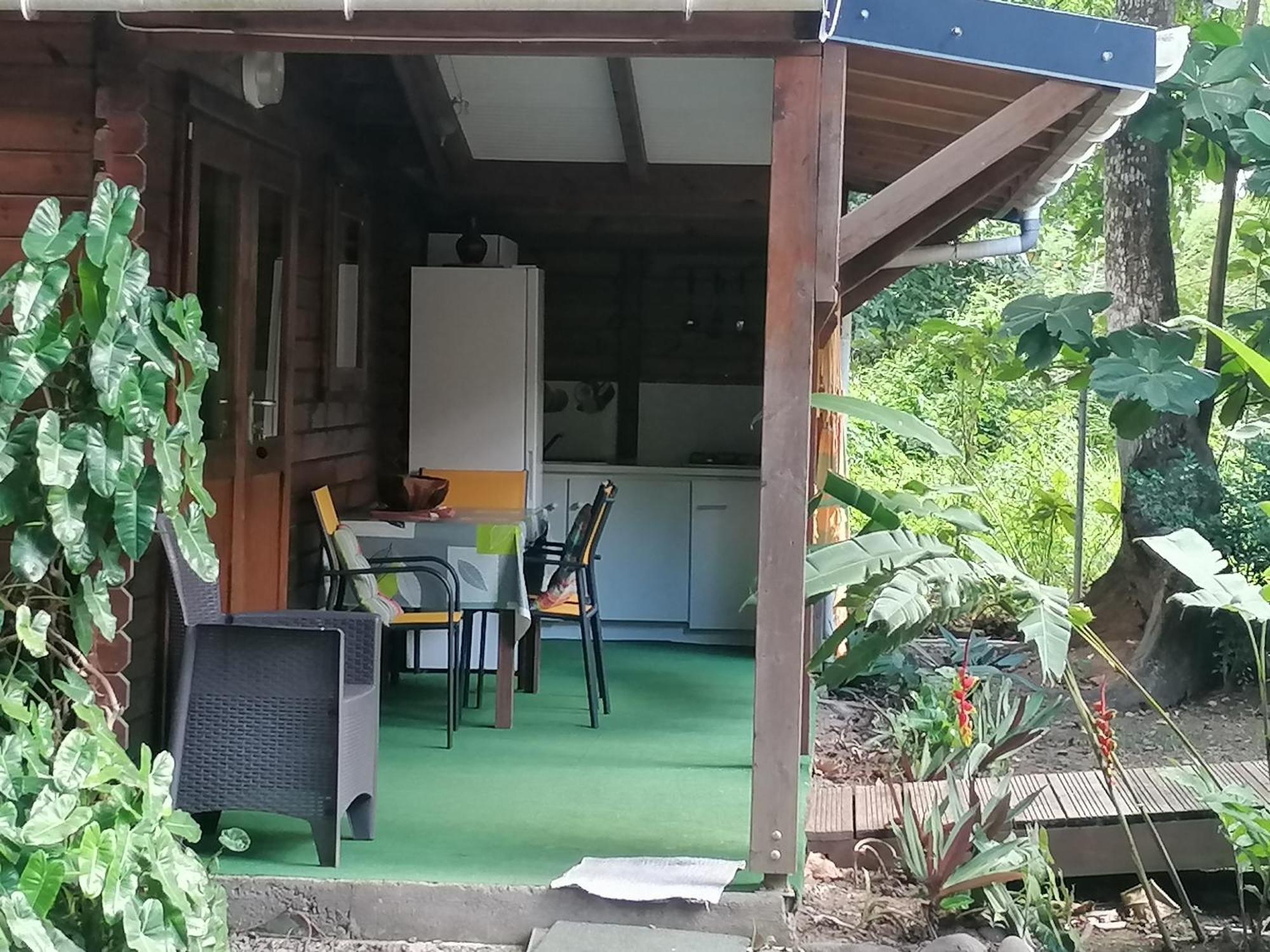 Insolite Arawakane Gites Du Manial Chalet Pointe-Noire Kültér fotó